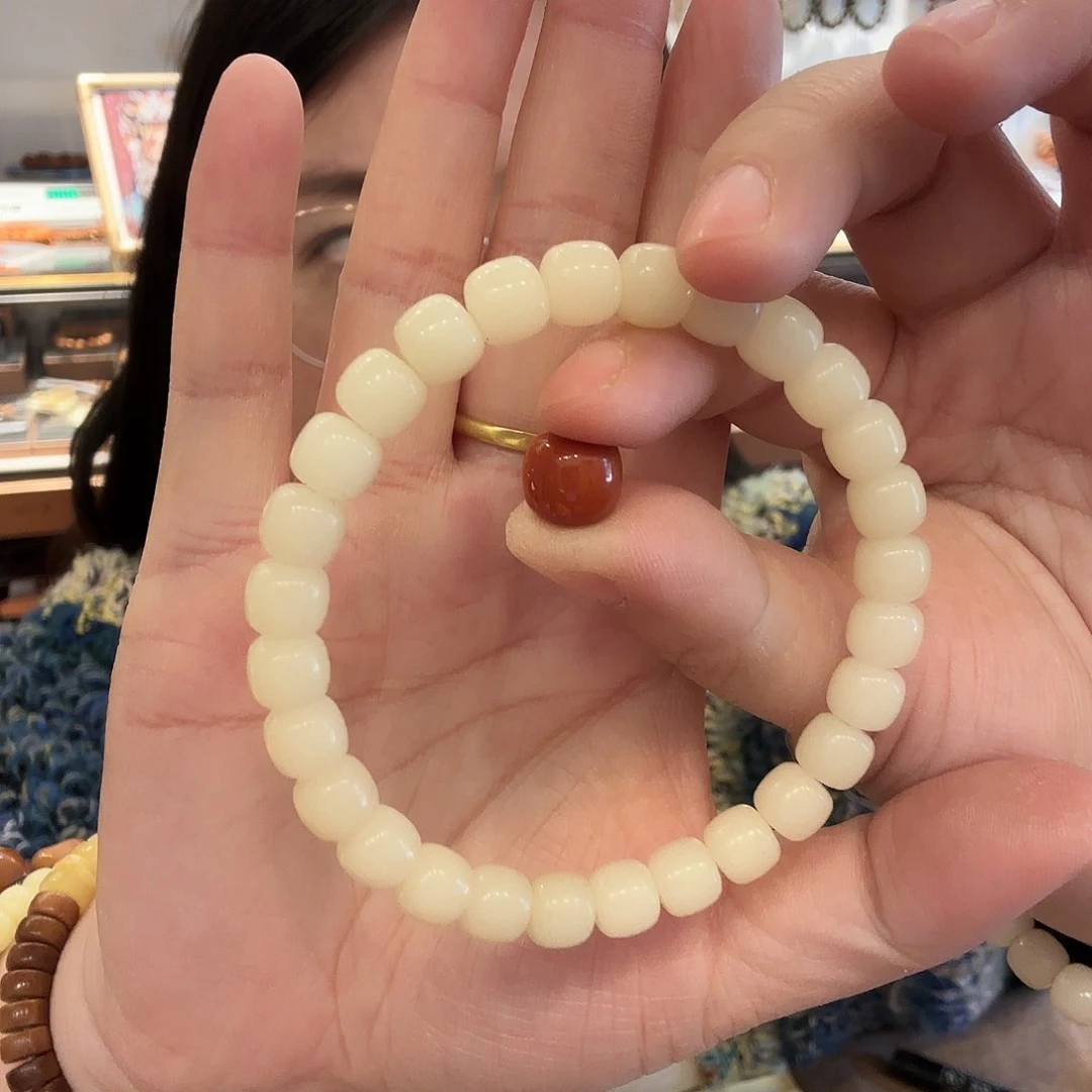 文玩核桃手串l****光菩提根