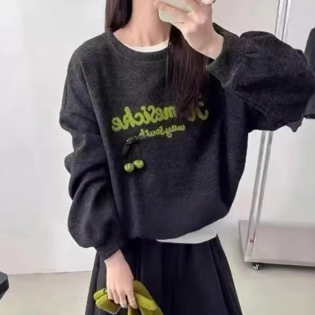 秋冬新款时尚字母羊绒卫衣6821