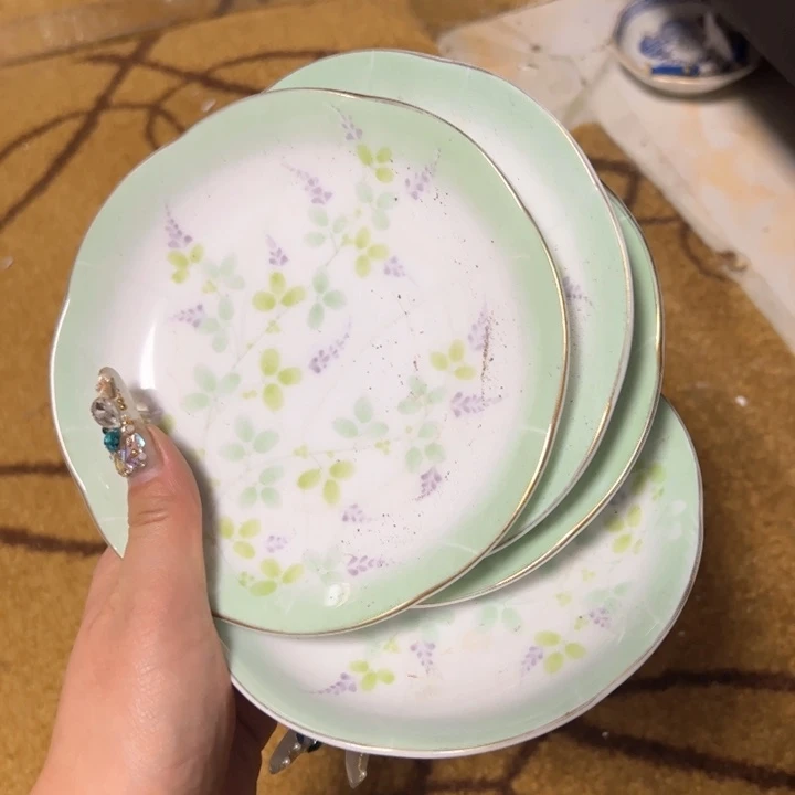 盖碗瓷器直播放漏中