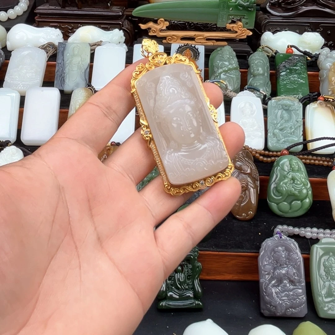 和田玉未镶嵌挂件