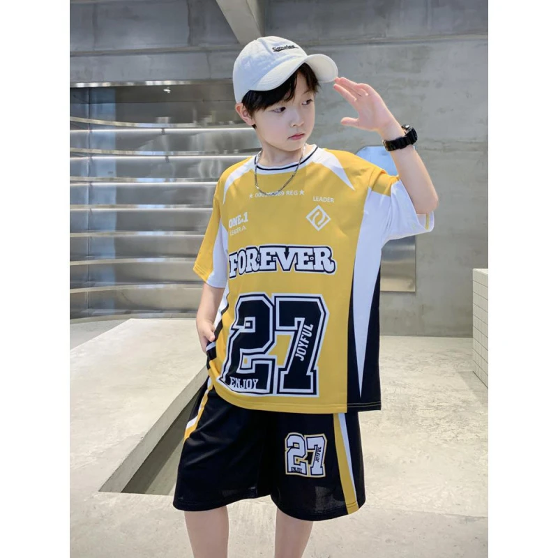 巴拉扣扣洋气男童夏季运动篮球服套装2025新款中大童宽松速干透气