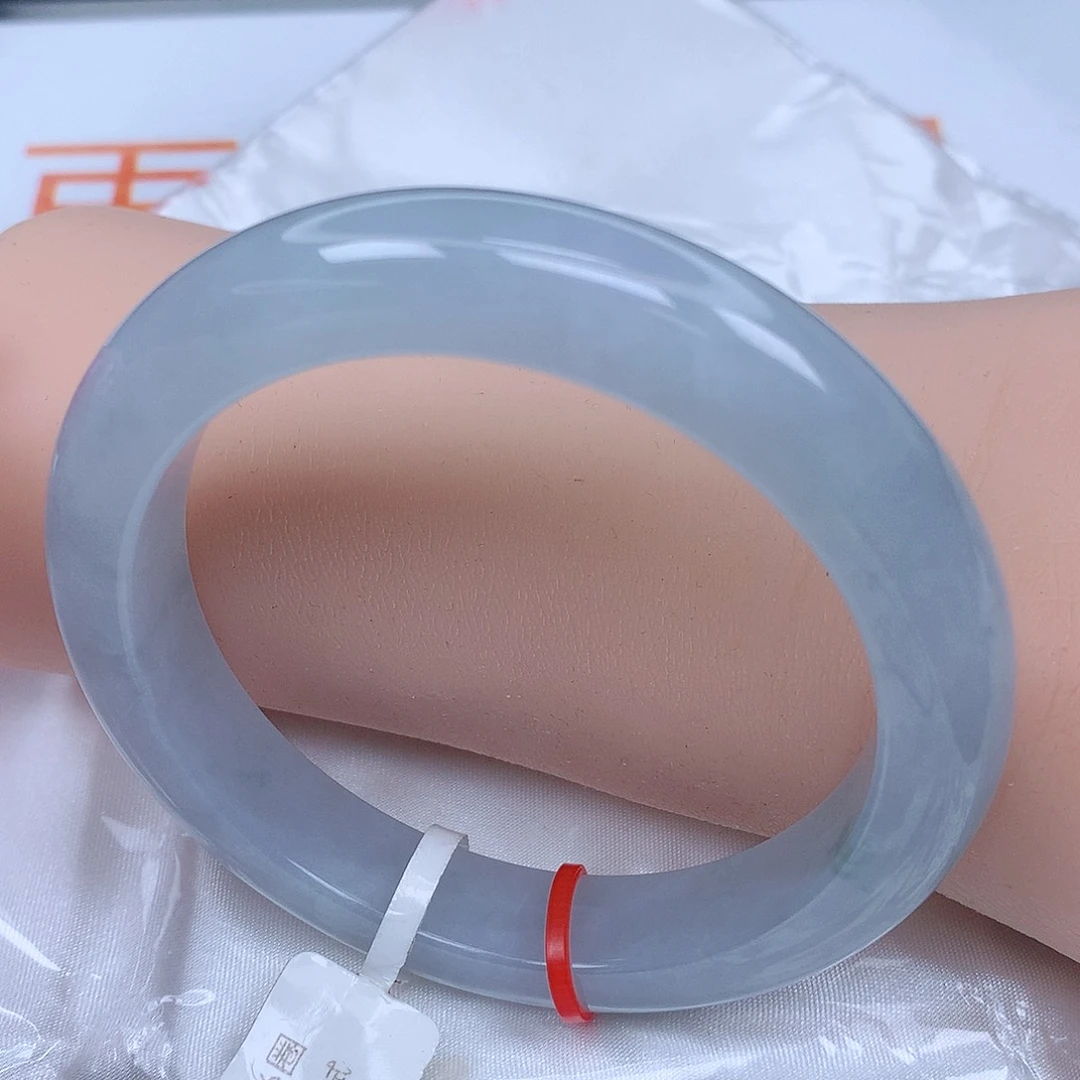 【闪购商品】未镶嵌手镯翡翠，56