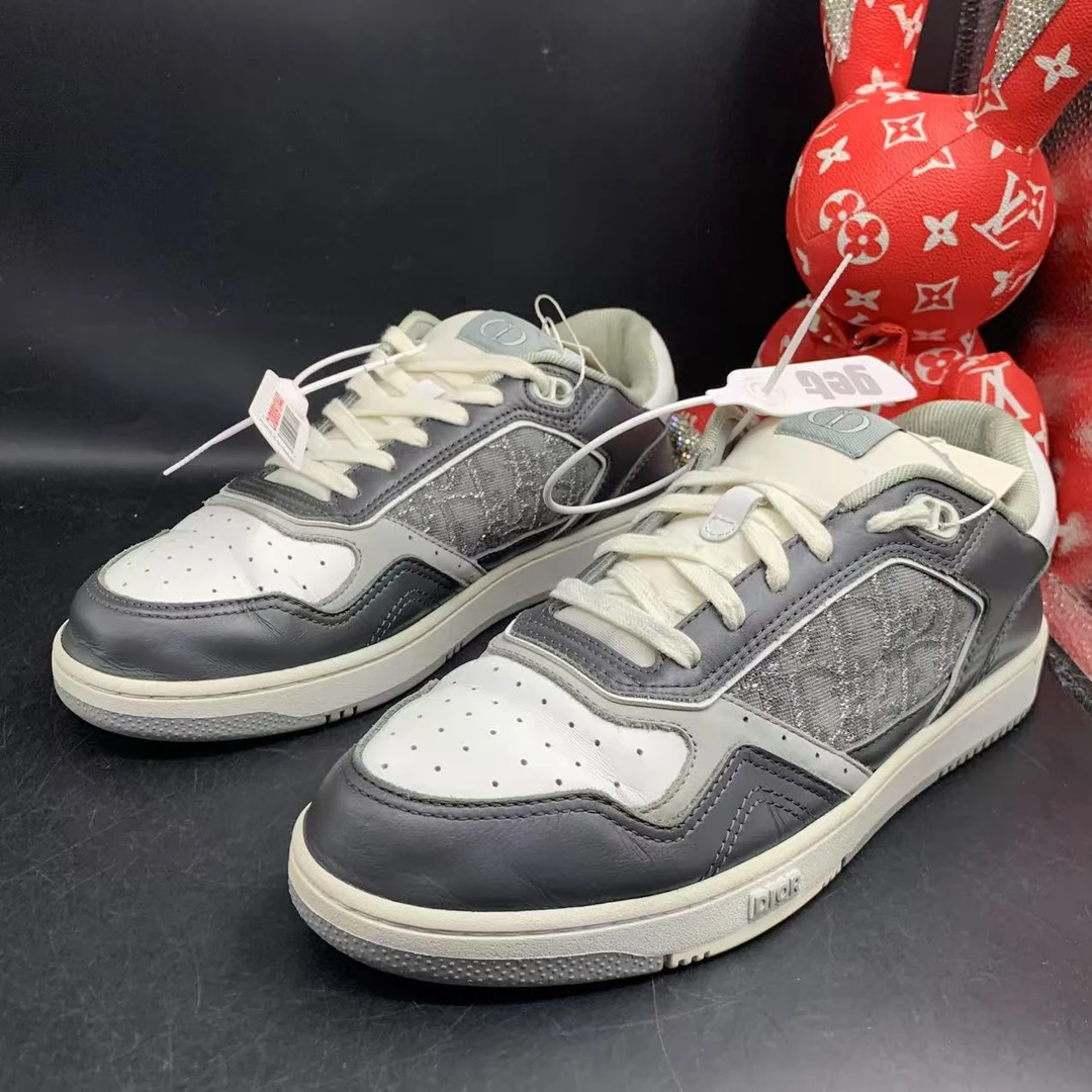 95新 DIOR/迪奥 白灰老花时尚舒适B27板鞋41.5欧码kke292