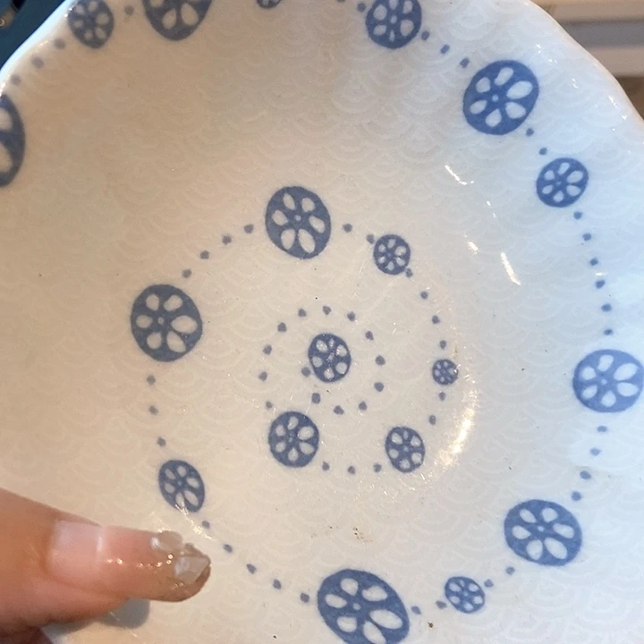 瓷片哈哈哈哈哈哈哈嗨