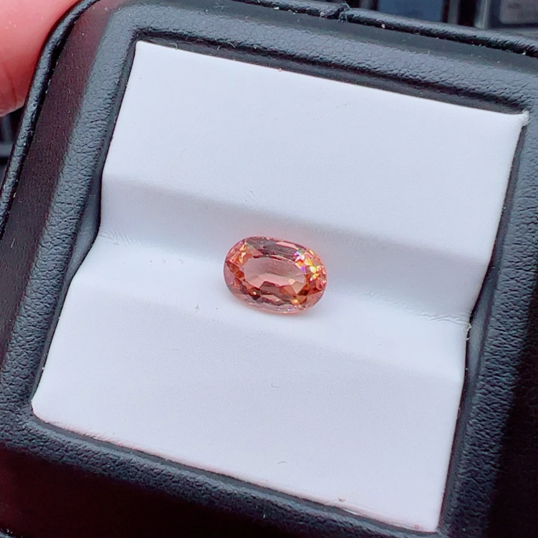 2.25克拉橙粉色未镶嵌碧玺