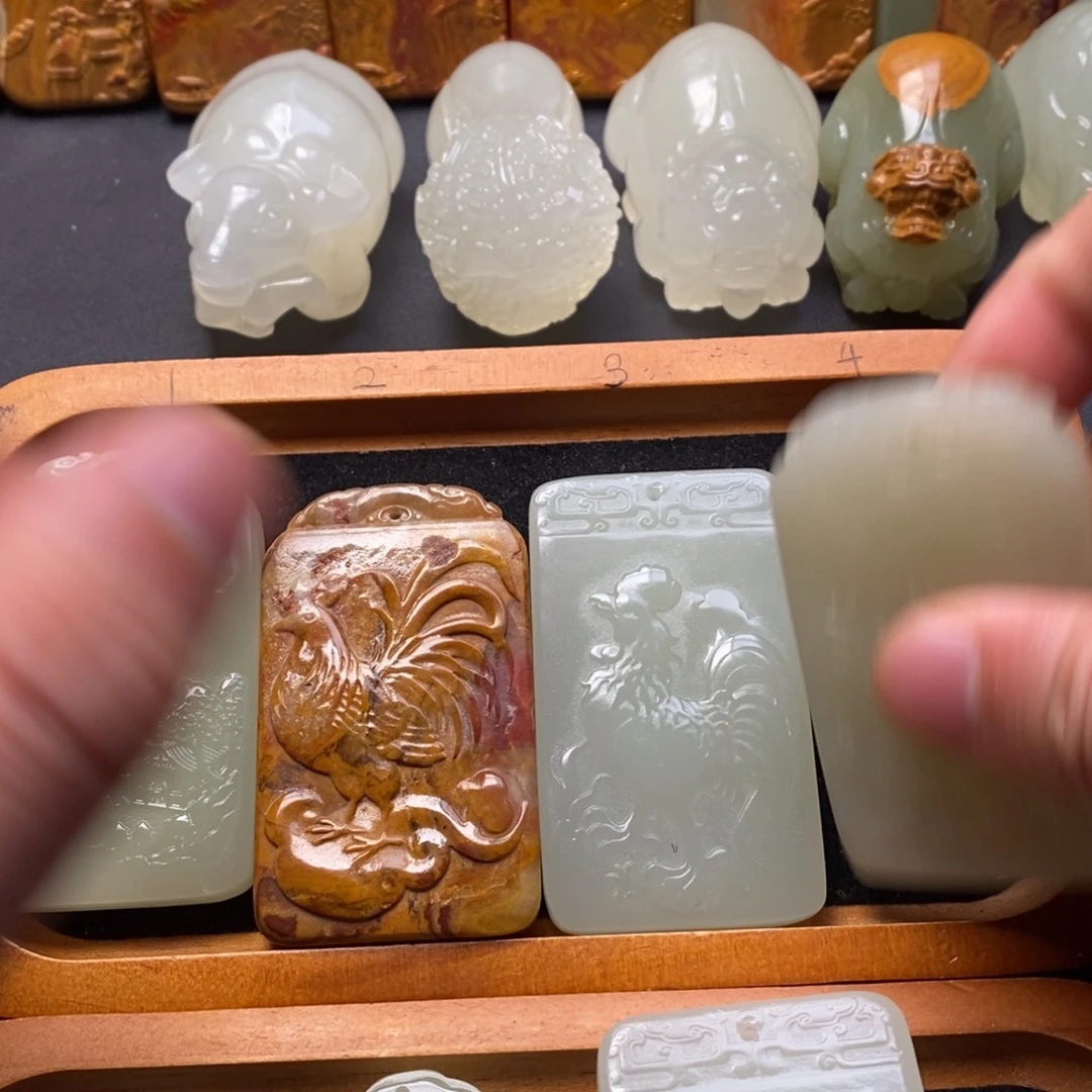 牌子款生肖鸡守护牌