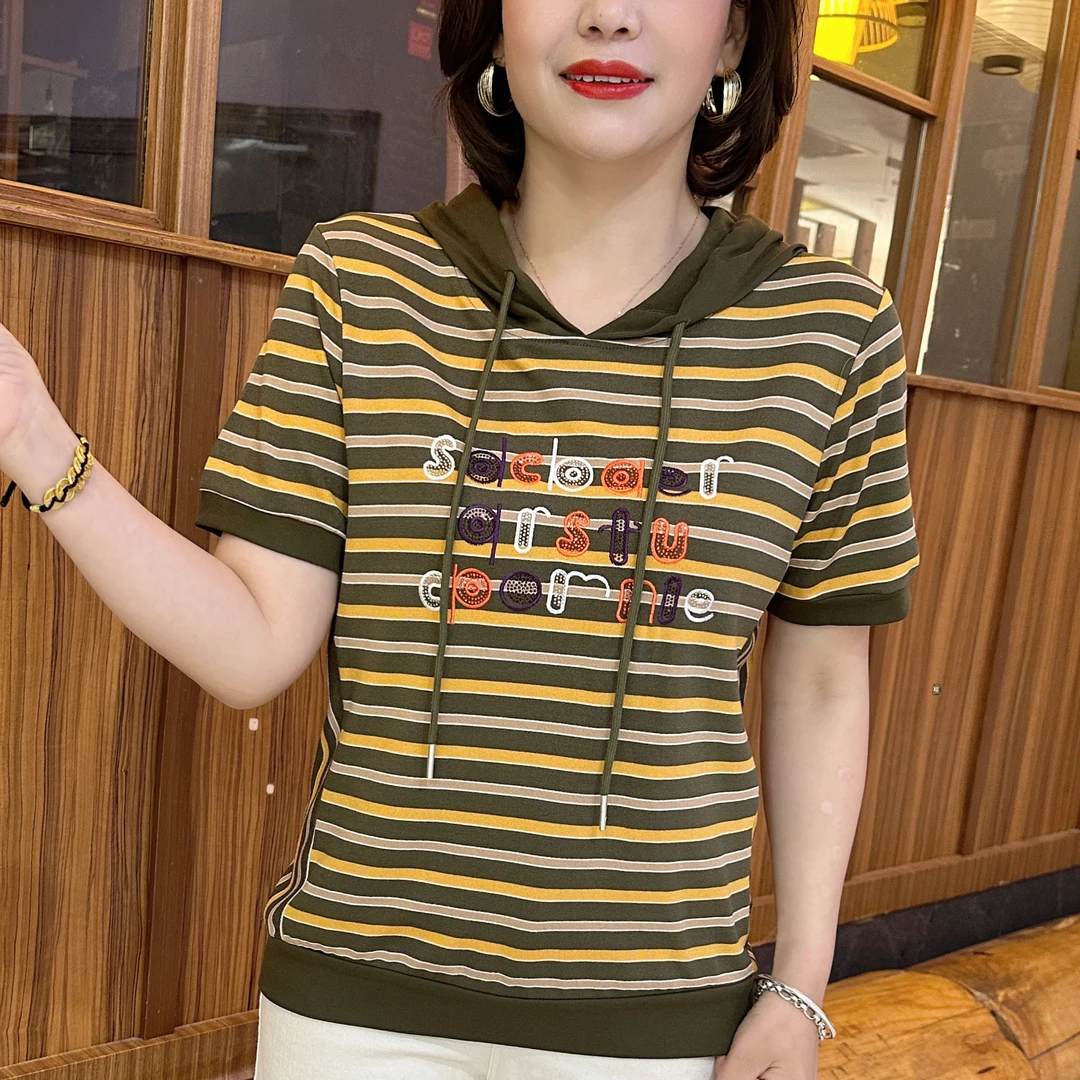 显瘦减龄时尚T恤上衣夏季条纹连帽遮肚短袖女新款洋气妈妈装X9793