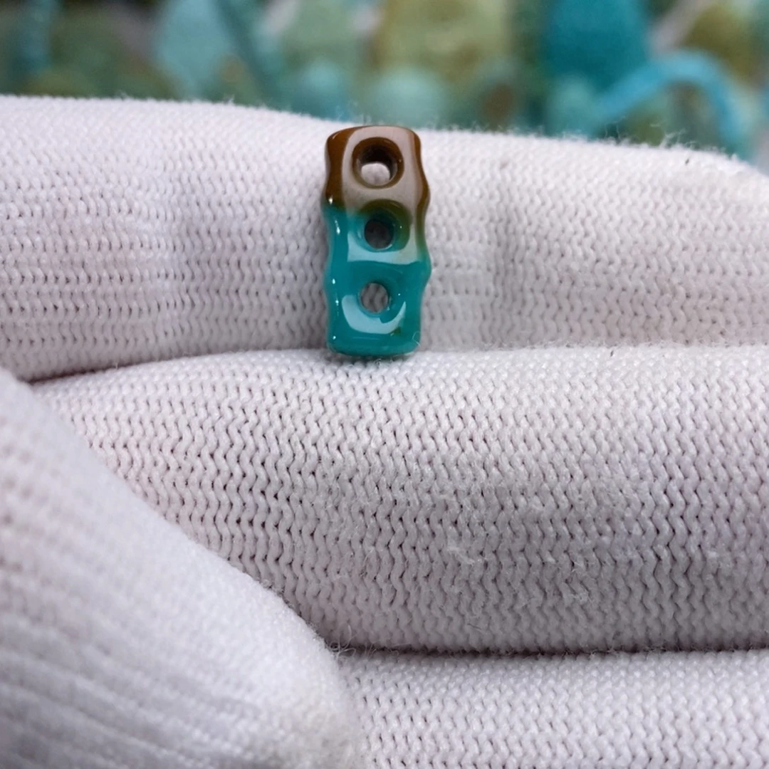 *****绿松石未镶嵌绿松石