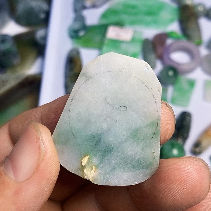 翡翠散珠天然翡翠A货挂件