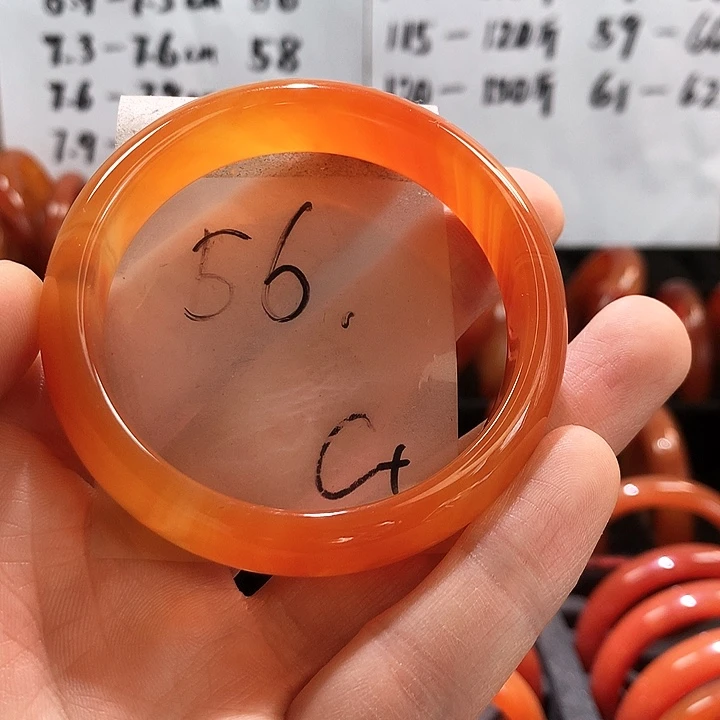 玛瑙/玉髓手镯未镶嵌