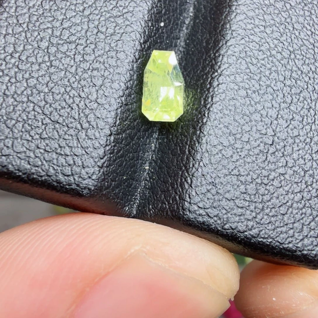 金绿宝石裸石0.66ct