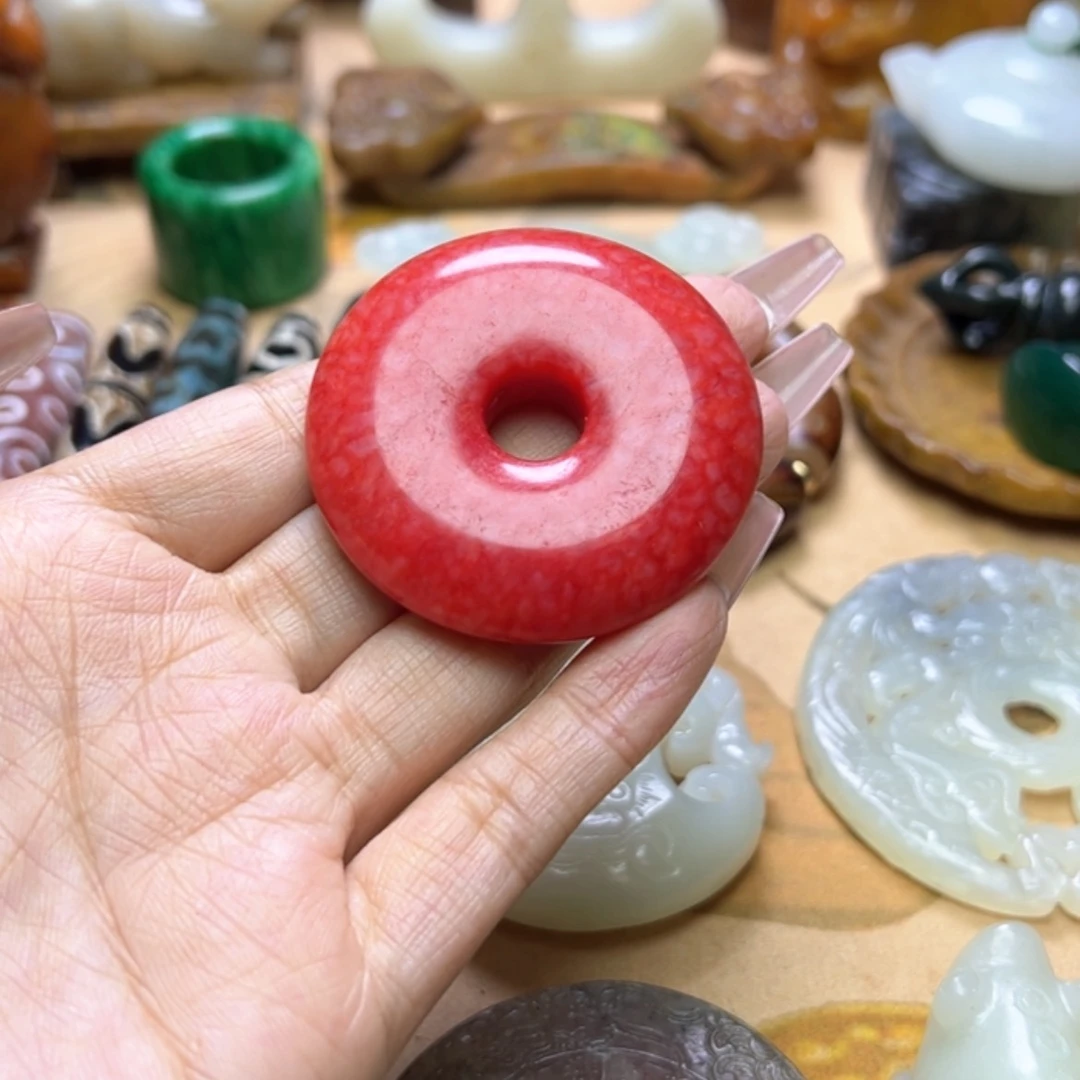 【闪购商品】蛇纹石玉颈饰未镶嵌