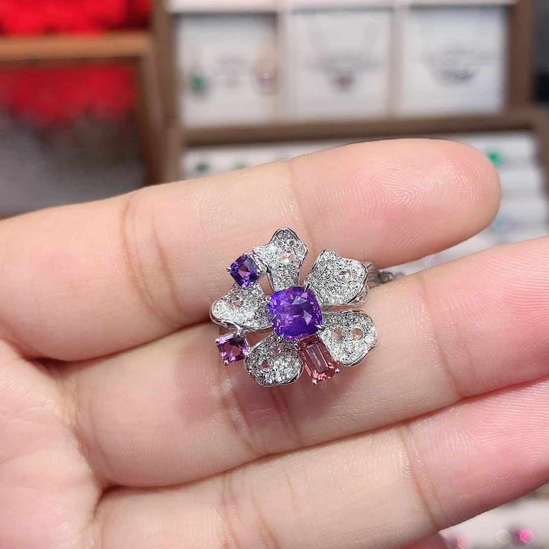 18K金镶嵌彩色蓝宝石戒指1.21ct/七天无理由
