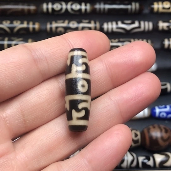 玛瑙/玉髓足银镶嵌颈饰