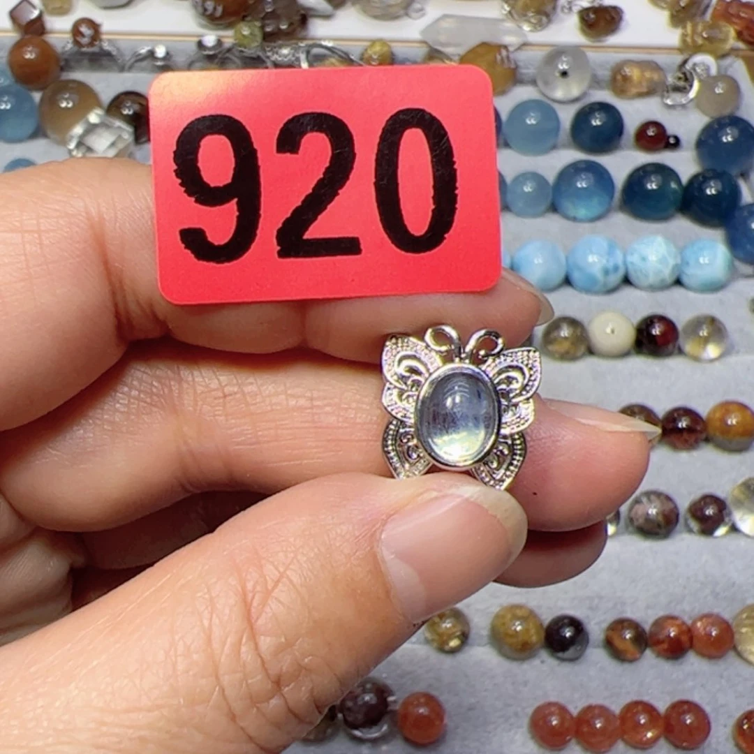 水晶颈饰未镶嵌天然