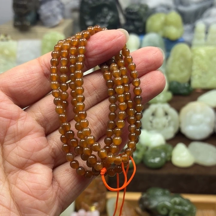 小***可和田玉未镶嵌颈饰