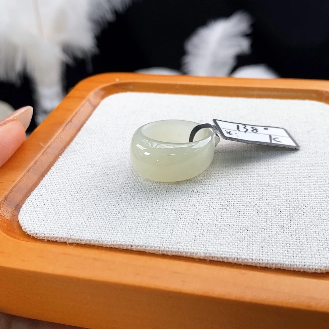 和田玉未镶嵌戒指r34晴水馒头18.1