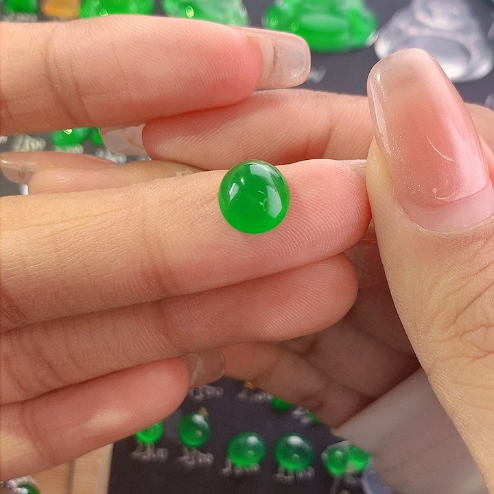 【闪购商品】翡翠未镶嵌颈饰蛋