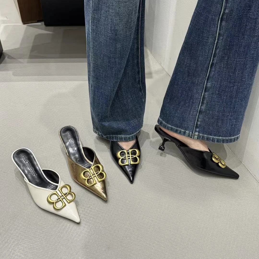 2025新款夏季拖鞋女时尚气质欧美风金属扣尖头高跟包头半拖鞋女