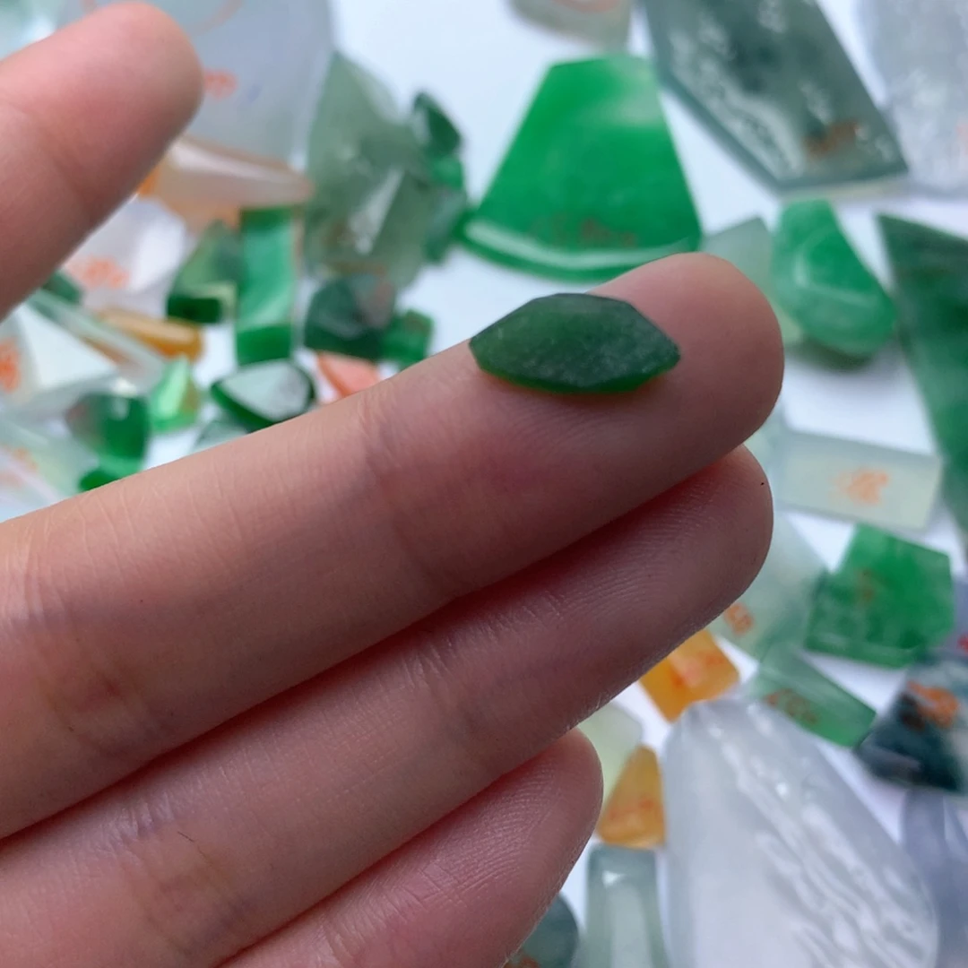 定制翡翠未镶嵌缅甸翡翠原石