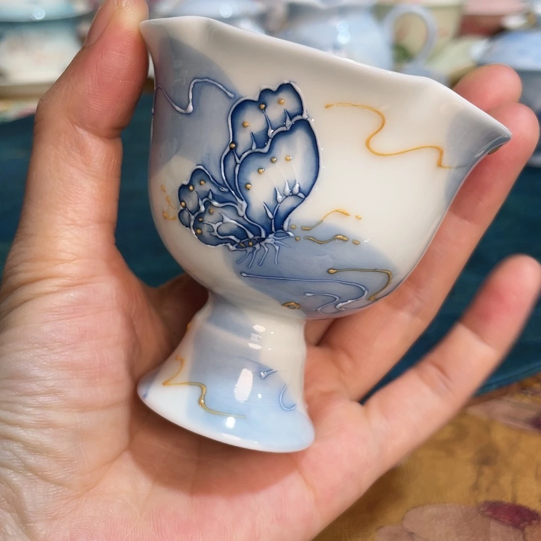 【闪购商品】云纱幻蝶高足折口杯