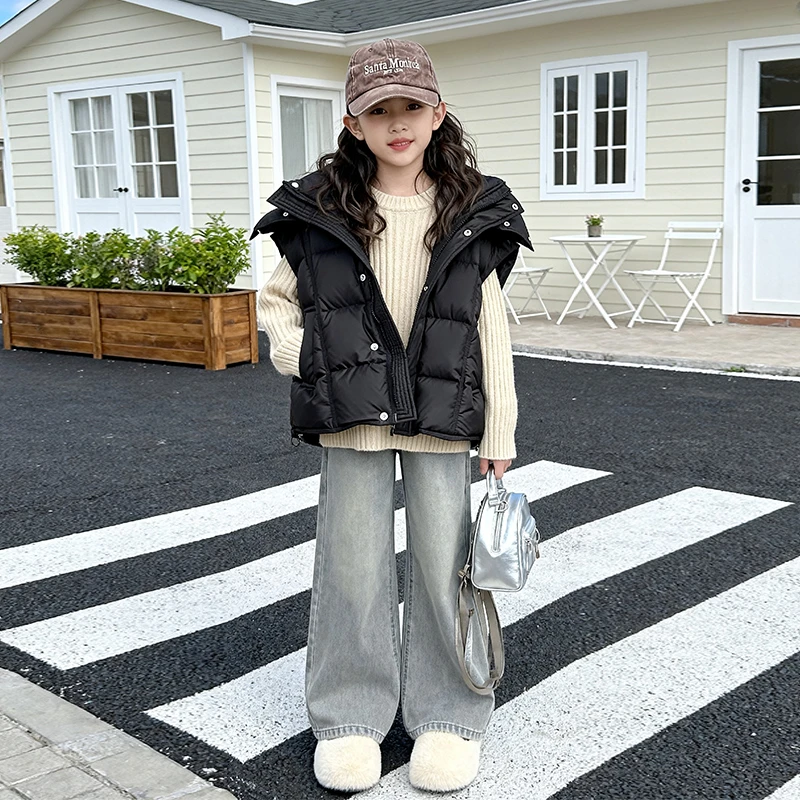 女童马甲秋冬2025新款儿童冬季洋气坎肩外穿女孩大童加厚保暖外套