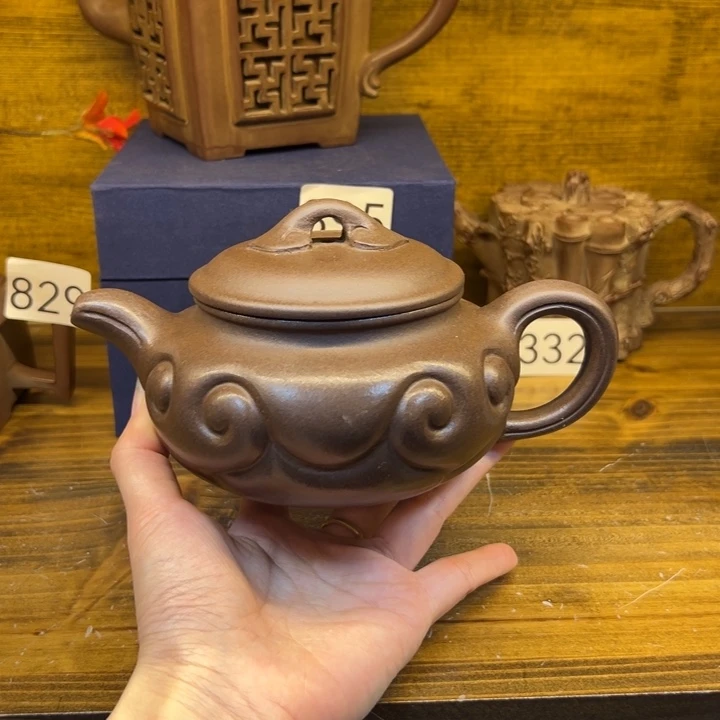 紫砂壶等艺术精品