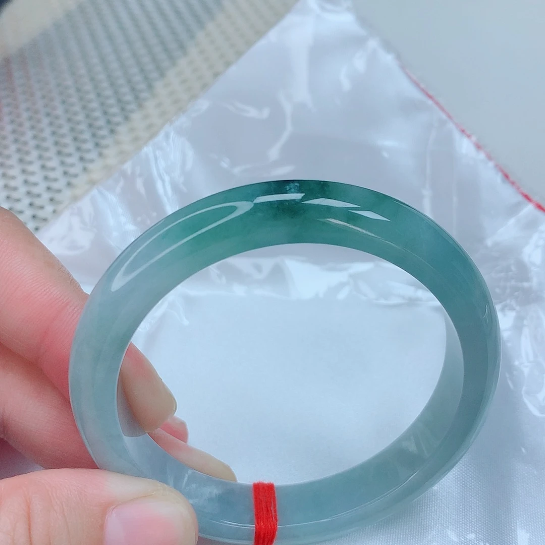 翡翠未镶嵌手镯59圈口