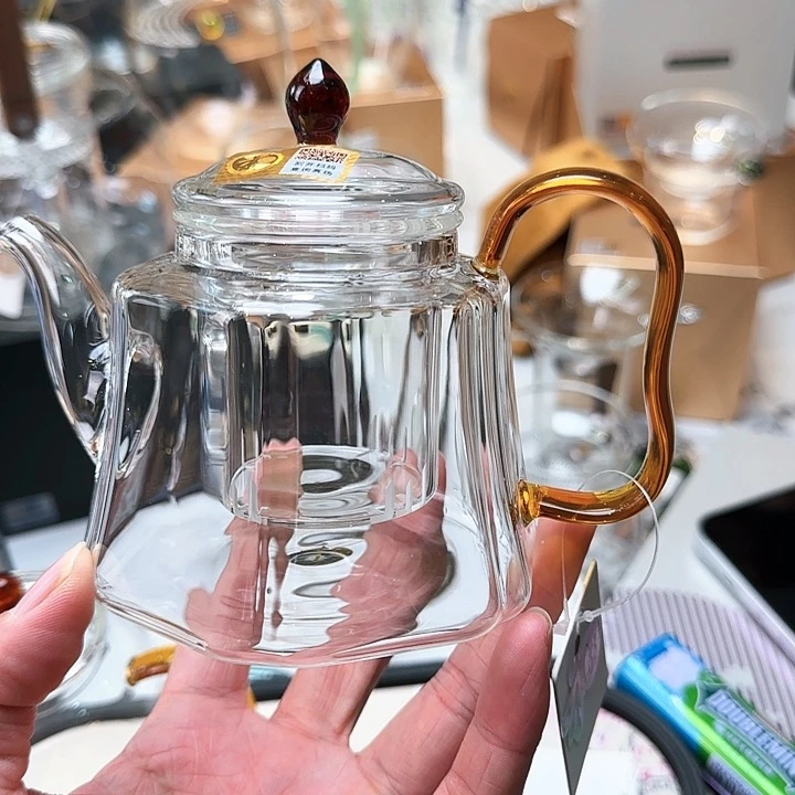 禾器琥珀色锦瑞壶