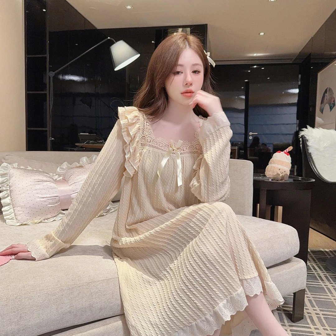 棉提花长袖大码宽松睡裙女秋冬季甜美公主风长款温柔薄款休闲轻奢