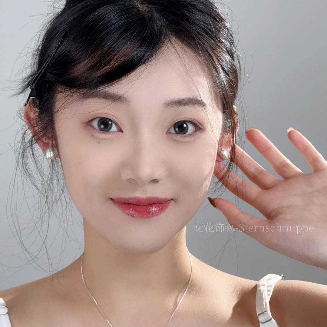 合金耳饰 棉花珍珠耳钉香槟金法式复古赫本风高级气质款百搭耳饰