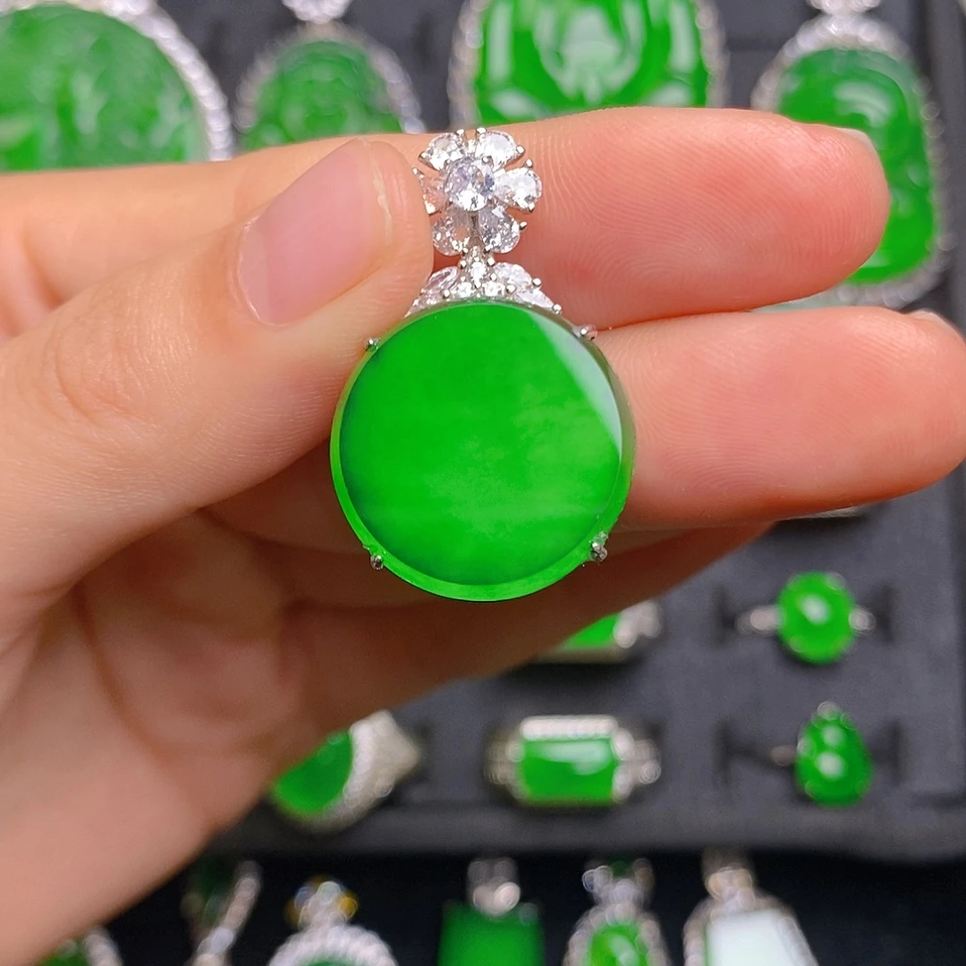 翡翠银S925镶嵌颈饰