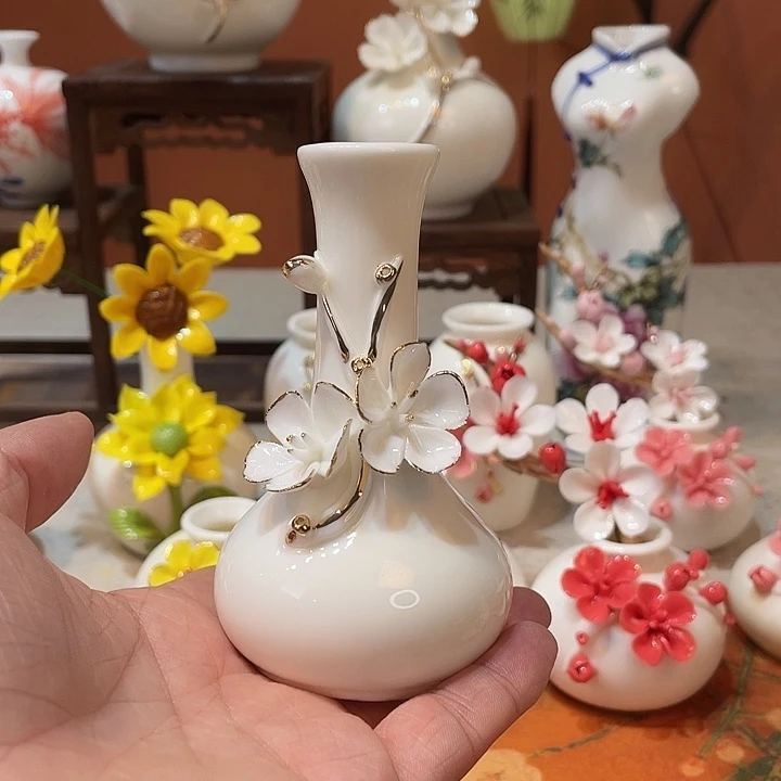 其他手工陶瓷精致摆件
