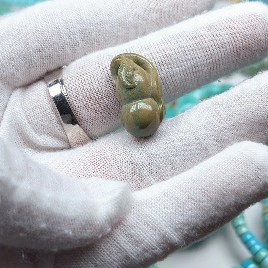 绿松石未镶嵌原矿