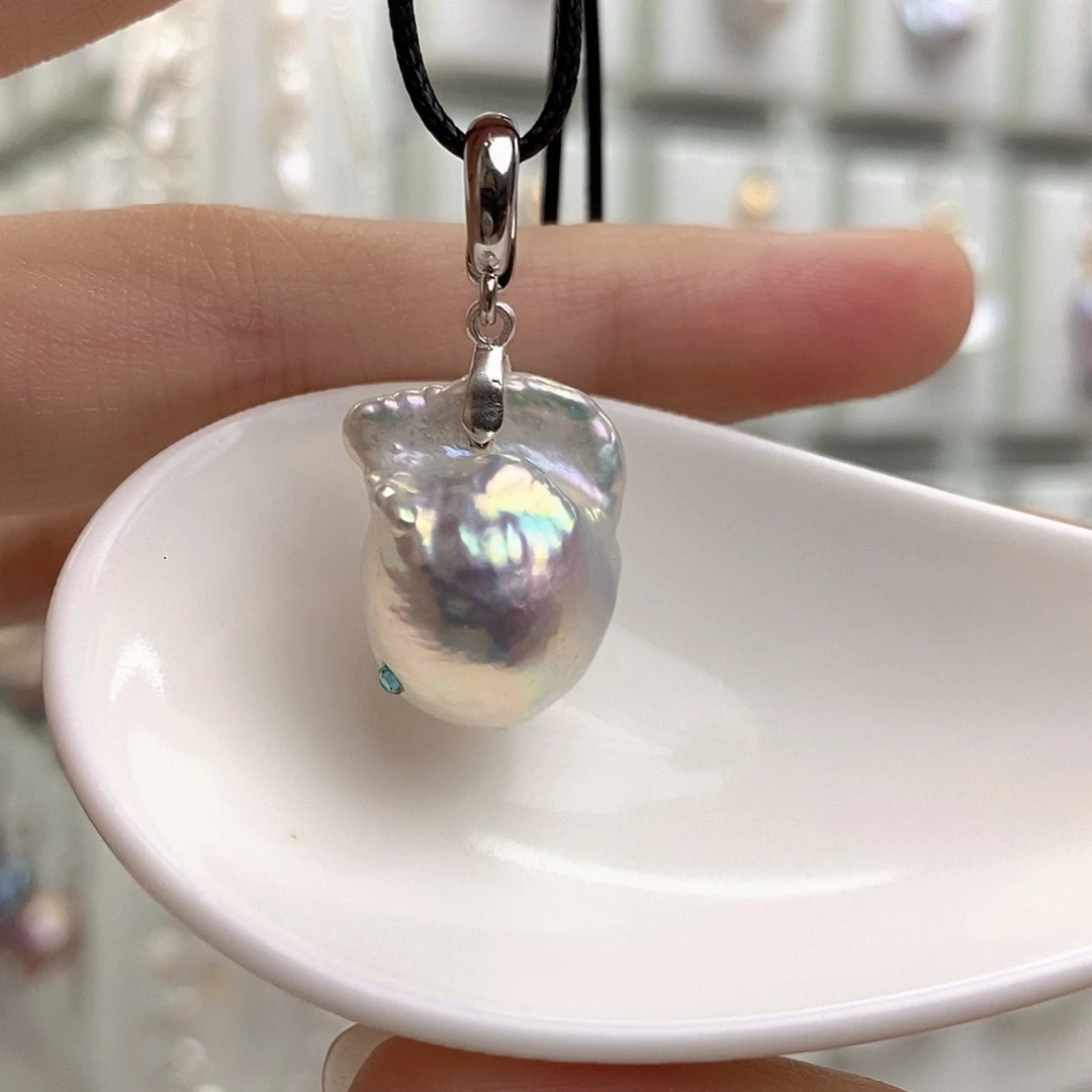 淡水珍珠未镶嵌吊坠(赠链)