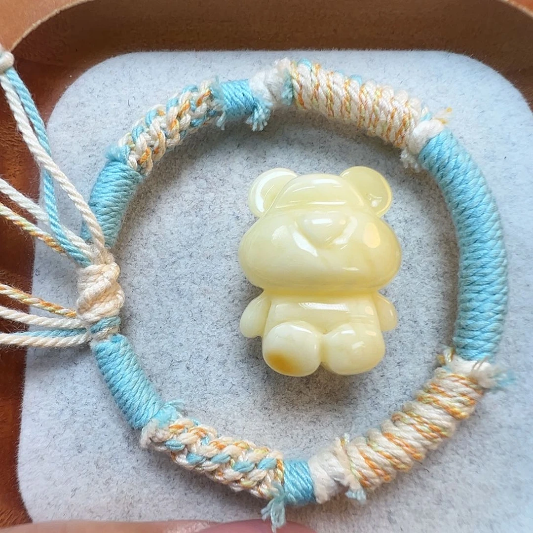 城****琥珀未镶嵌珠宝奇石