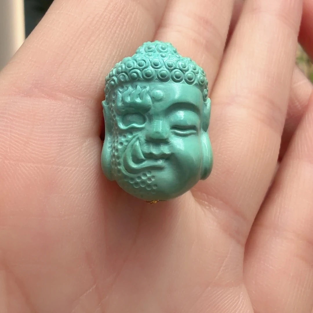 绿松石未镶嵌颈饰