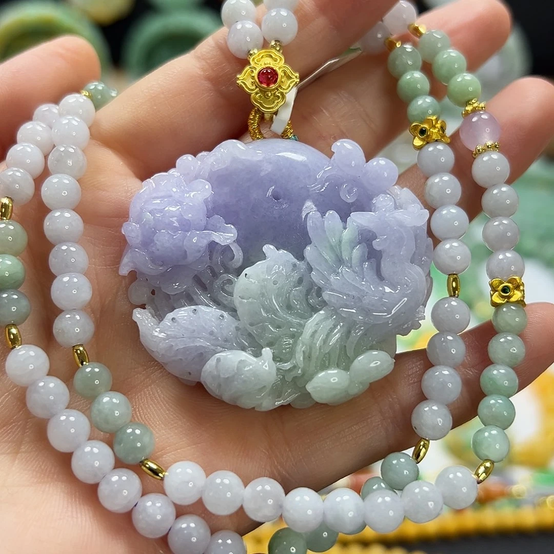 翡翠未镶嵌颈饰吊坠