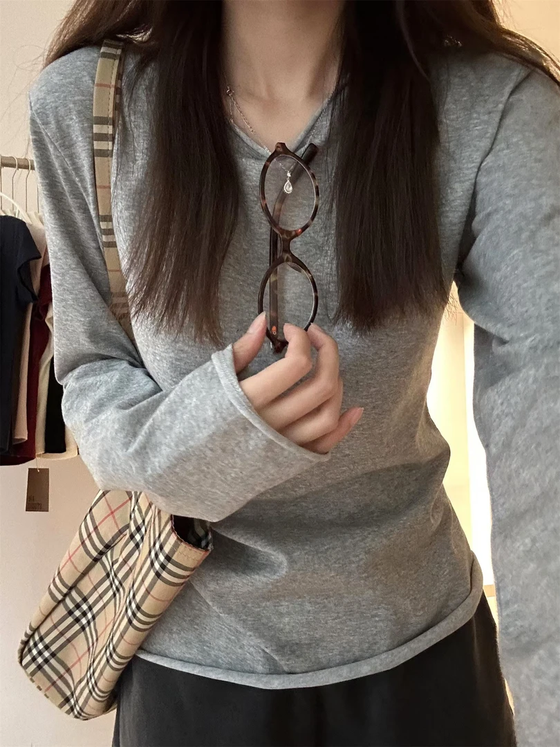 卷边设计感小众长袖T恤女秋季修身韩版内搭可外穿打底衫体恤上衣