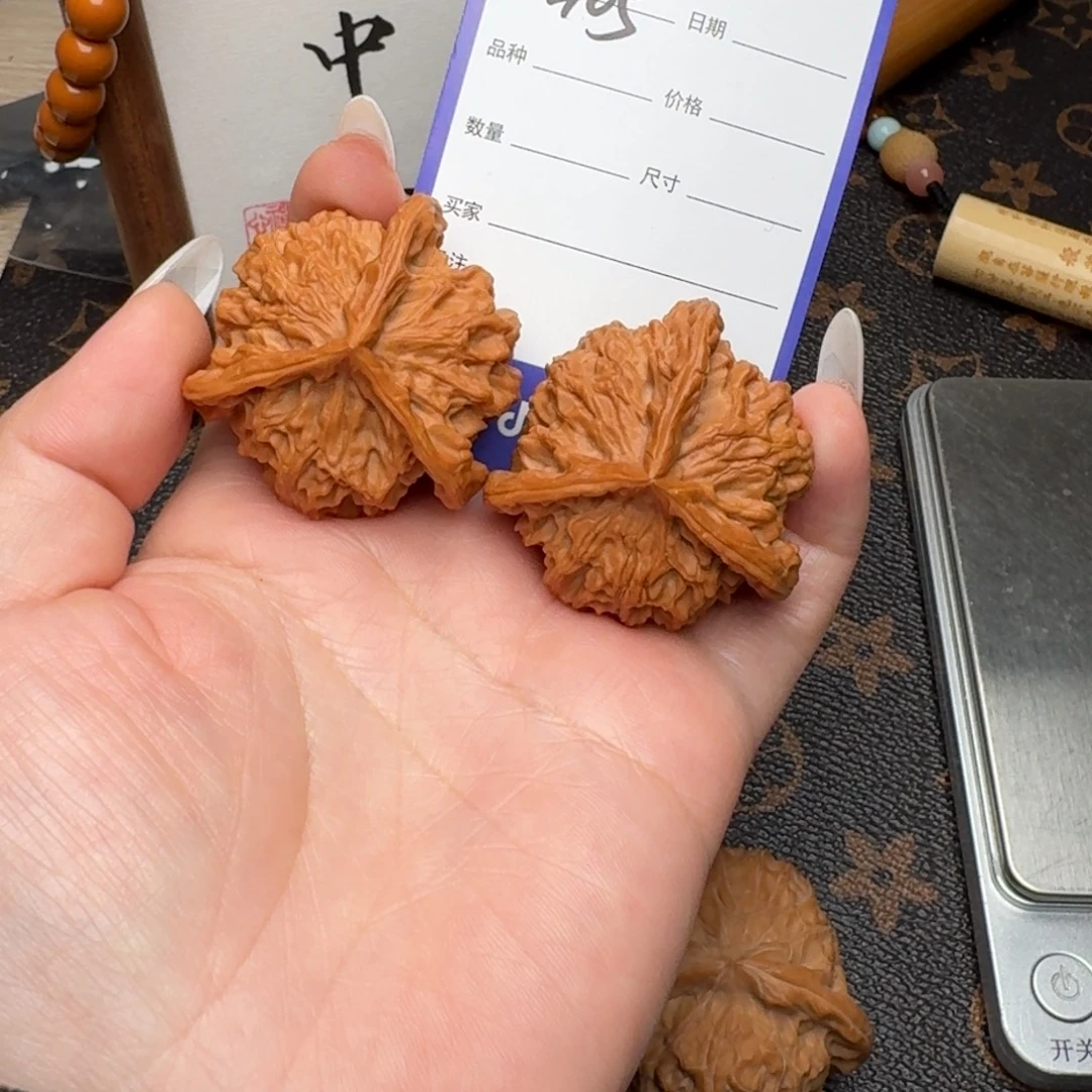 候***鸟文玩核桃把件40.5三棱405