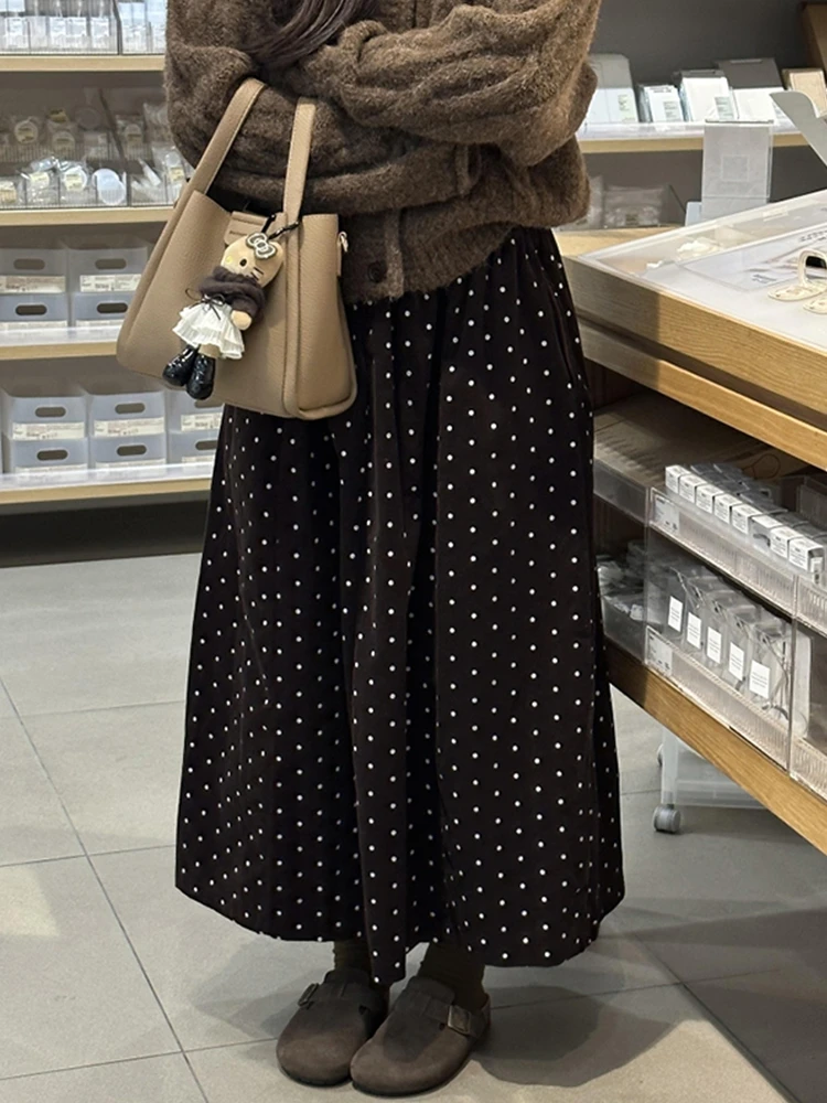 美拉德咖色加绒灯芯绒波点半身长裙女冬季大码a字梨形伯克利裙子