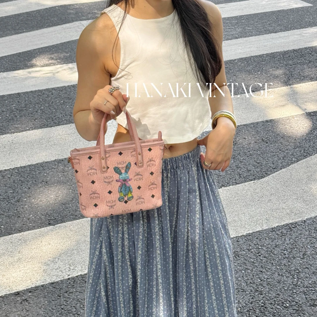95新 MCM 花绮中古/MCM粉色兔子手提包