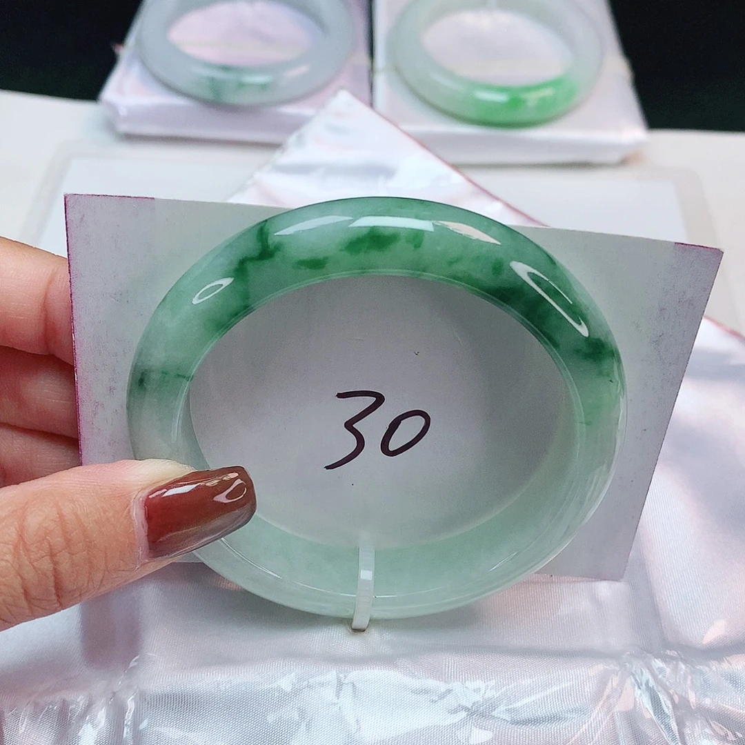 翡翠未镶嵌手镯 正圈56+