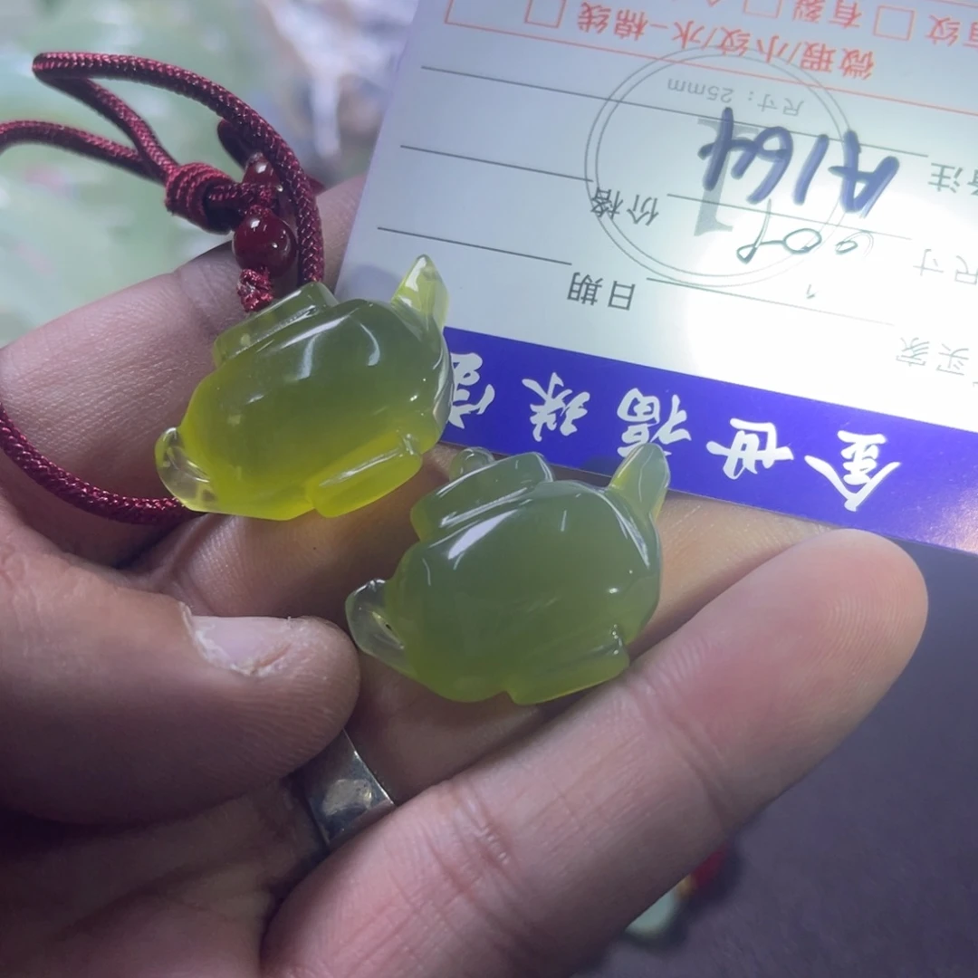 蛇纹石玉未镶嵌发饰