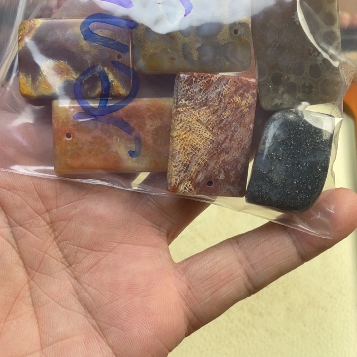 硅化玉颈饰合金J***y1234567