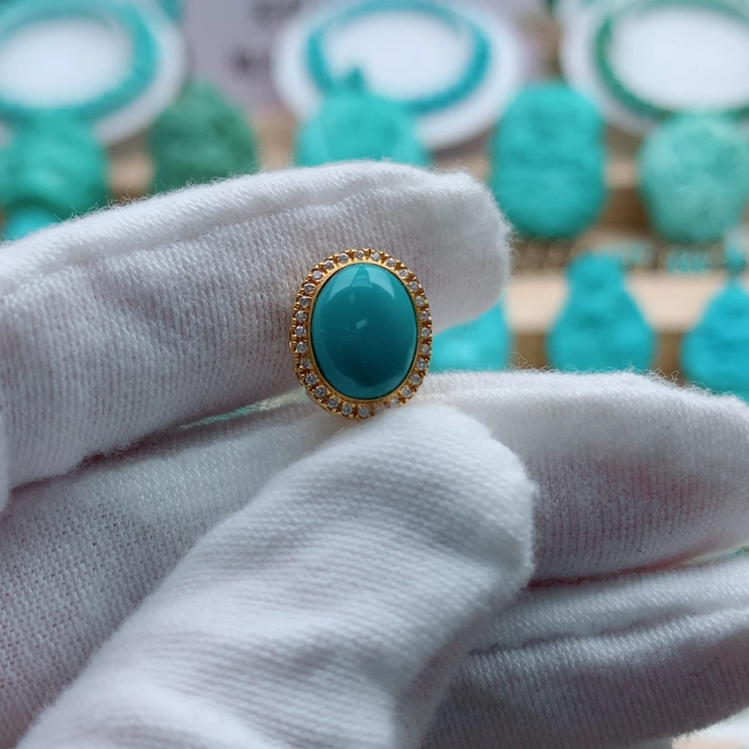 绿松石18K金镶嵌配饰