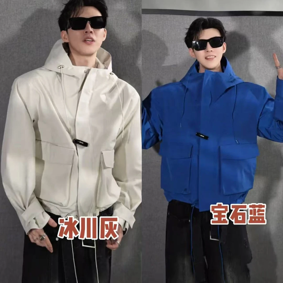 2025秋季新款潮流纯色户外工装冲锋衣百搭宽松连帽夹克外套