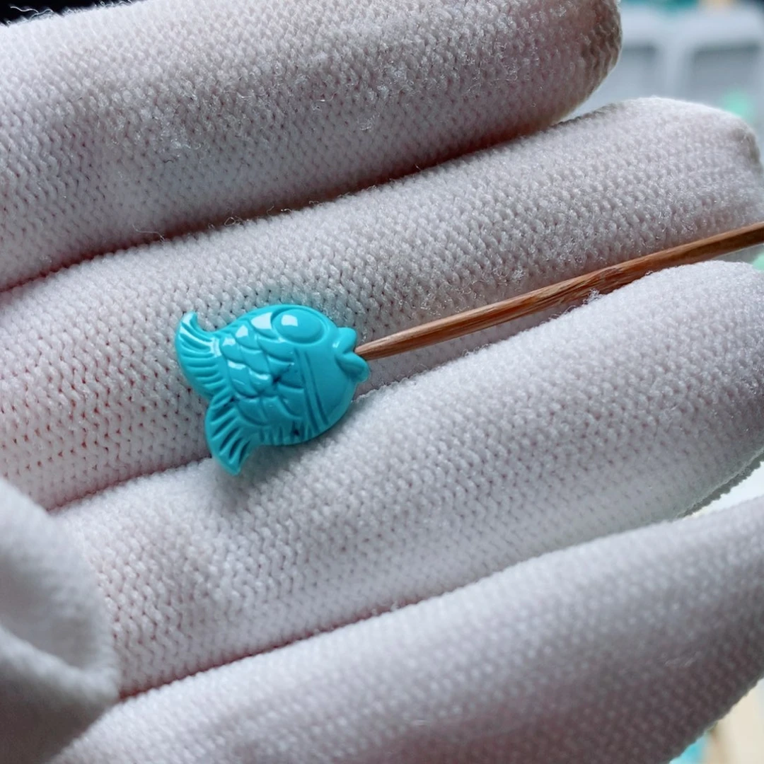 未镶嵌绿松石珠宝奇石