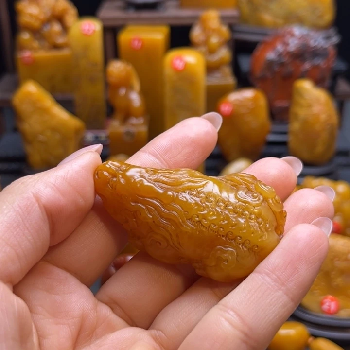 寿山石騰*14725853696