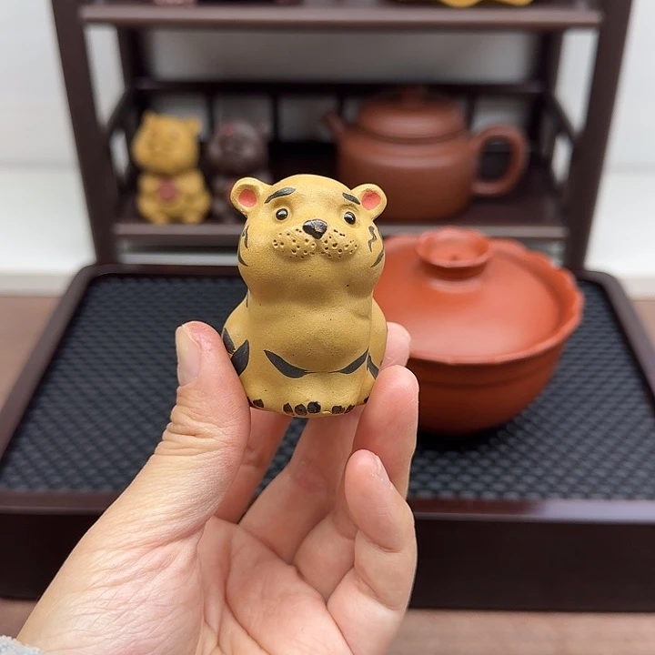 茶案段泥老虎茶宠